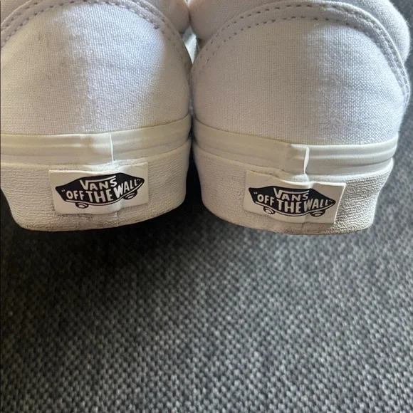 Vans White Canvas Low-Top Sneakers - Picture 5 of 10